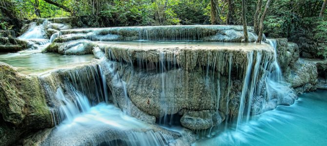 Top 3 Waterfalls to Visit in Asia Top 3 Waterfalls to Visit in Asia