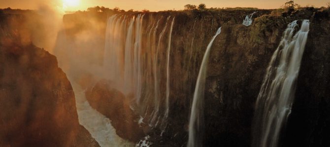 Awesome Things to Do in Zambia & Victoria Falls, Zimbabwe Awesome Things to Do in Zambia & Victoria Falls, Zimbabwe